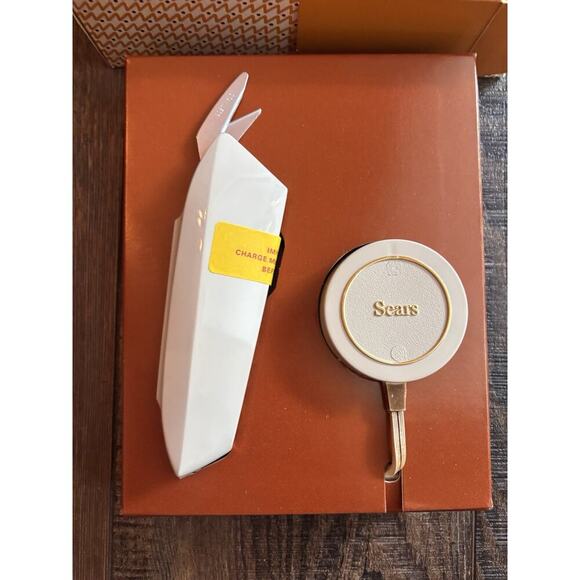 New Vintage Sears Cordless Rechargeable Electric Scissors 25 2182 Sewing Crafts - Picture 3 of 3